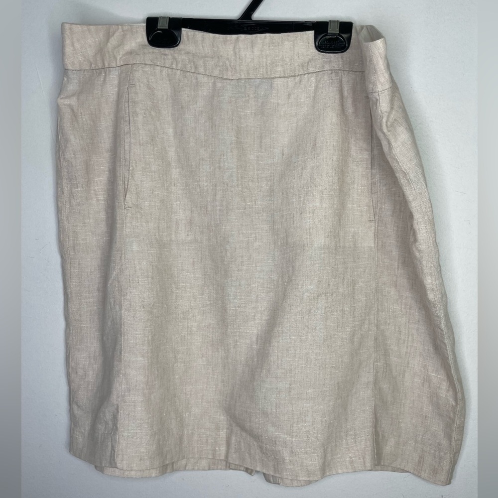 Simons contemporary cream 100% linen skirt